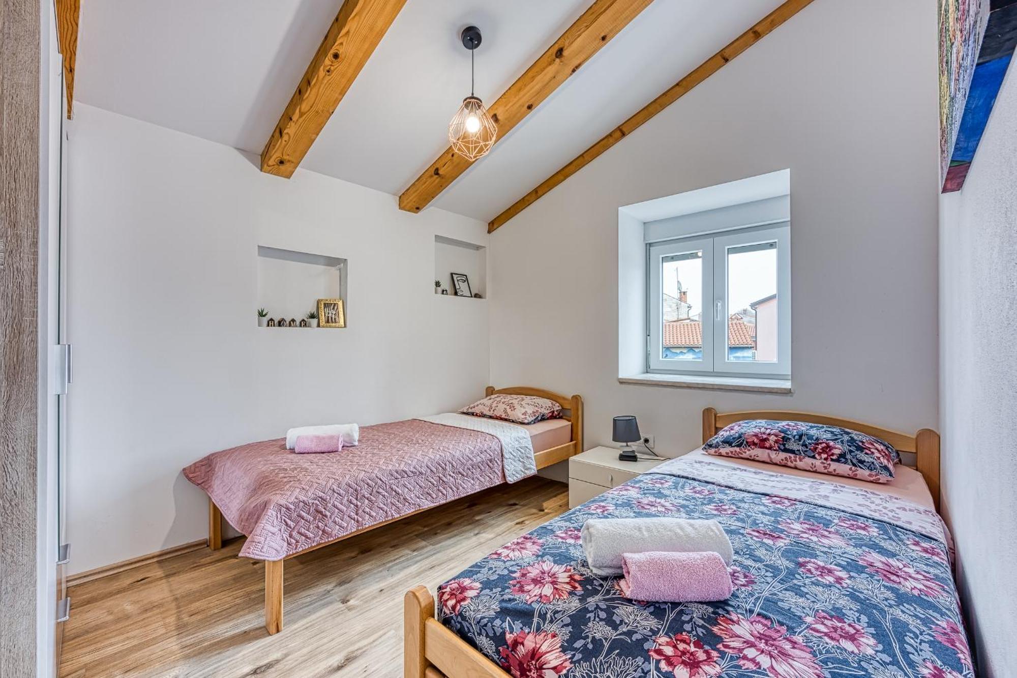 Apartments Mirjana Медулин Стая снимка